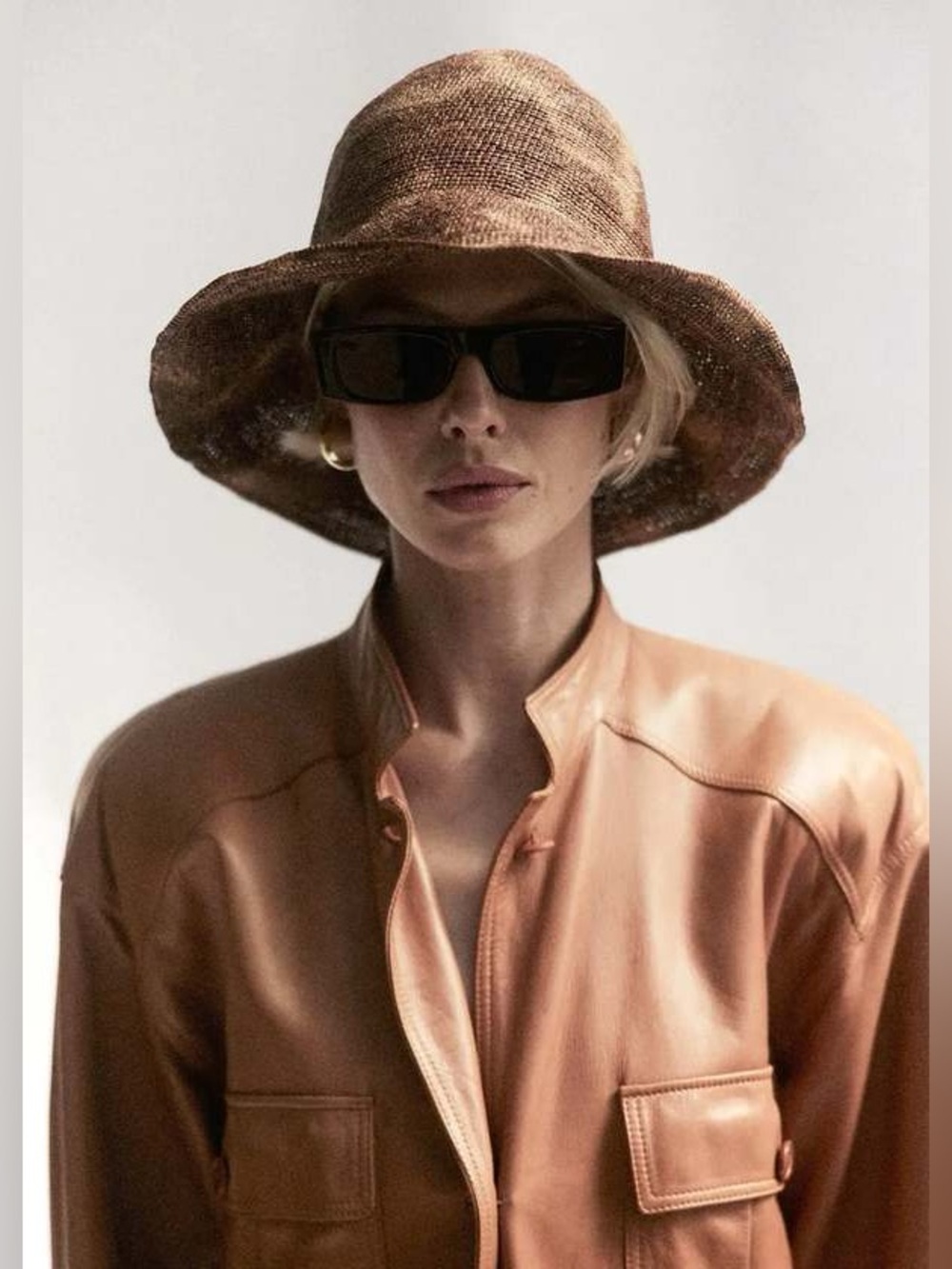 NWT Janessa Leone Teagan Hat in Brown L